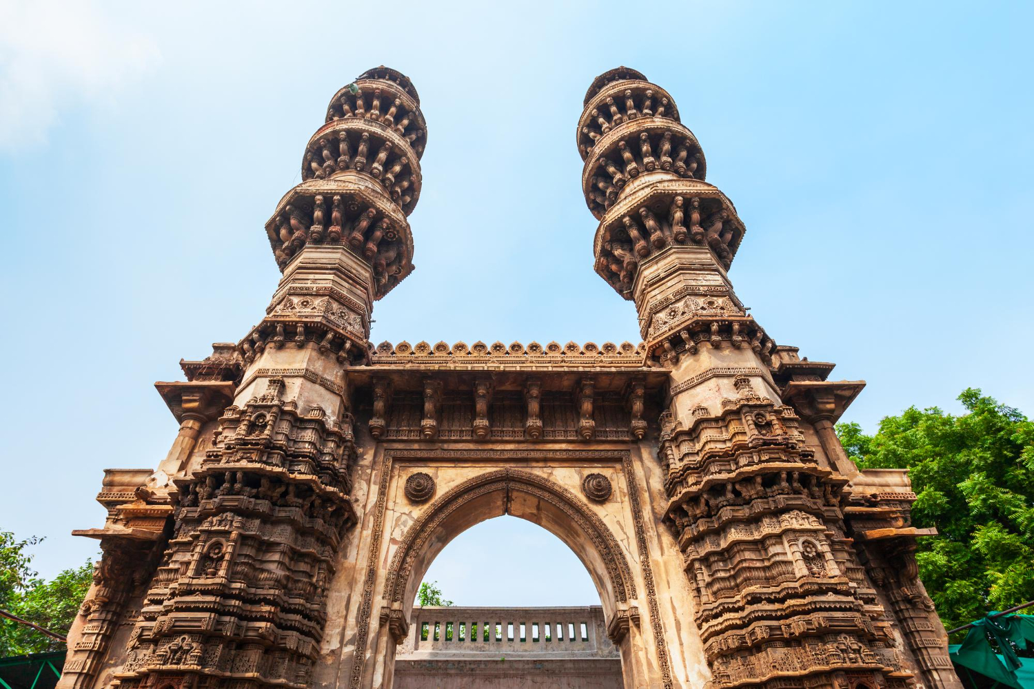Business class travel to Ahmedabad
